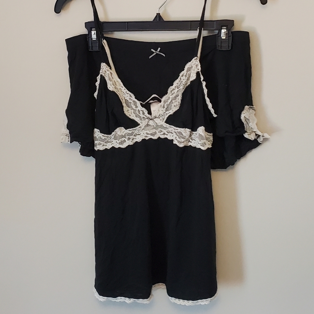 Vintage Victoria's Secret Black and Cream Lace Chemisole and Shorts Set